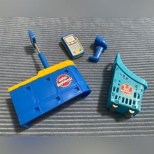 Zuru Mini Brands: Register, basket, card reader, and scanner!